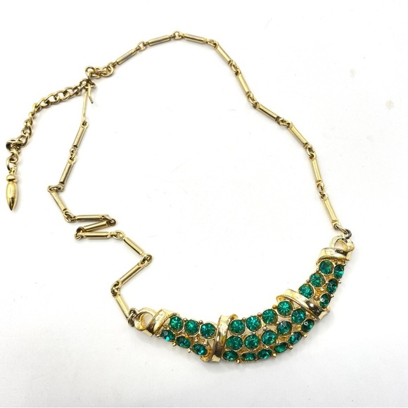 Vintage Green Rhinestone Gold Tone Choker Necklace - Picture 3 of 10